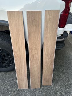 288 sqft of luxury vinyl plank  waterproof flooring click together with pad white oak color