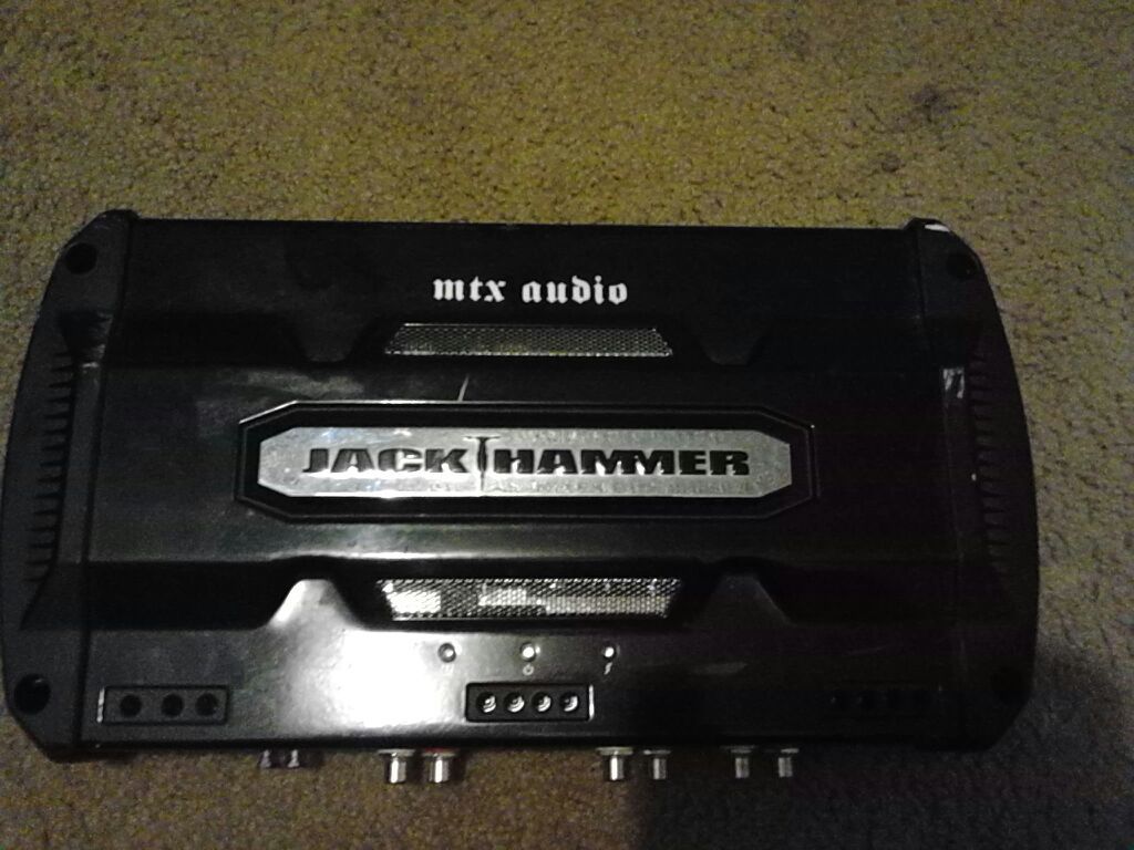 MTX JackHammer jh805 amplifier