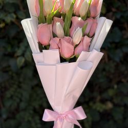 Small Bouquet Arrangement