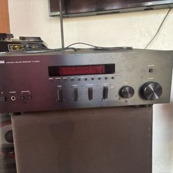 Amplifier  Yamaha R-S300BL Stereo Receiver (Black