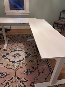 L-shaped stand-sit desk