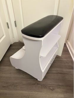 Cart for pedicures