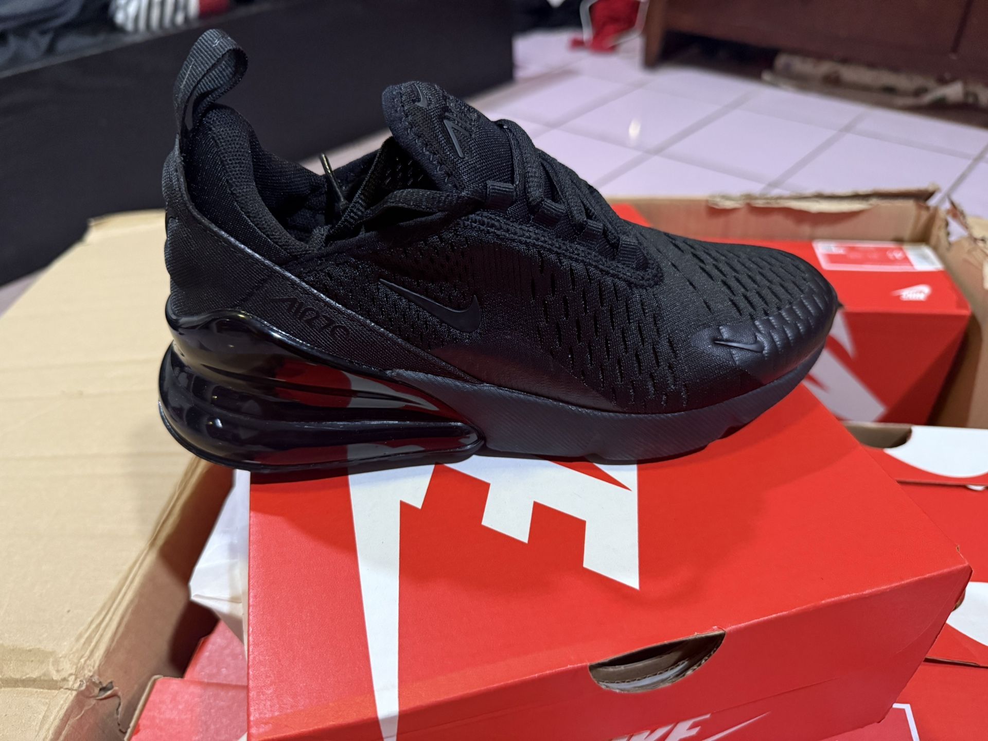 Nike Air Max 270