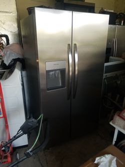 Super Super Nice Frigidaire Refrigerator