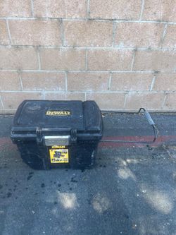 CAJA DE HERRAMIENTA TOOL BOX