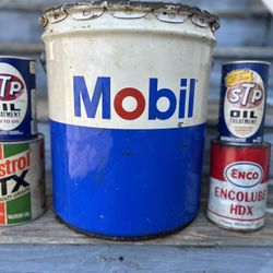 Vintage Oil Can Lot 
