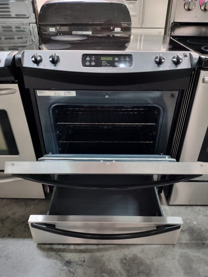 Cocina Eléctrica Marca Frigidaire