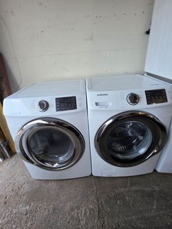 Samsung front load washer and GAS dryer