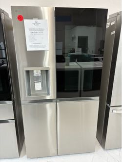 SUMMER DEAL ☀️🧊 SAVE $1300 OFF MSRP on a Side-by-Side Refrigerator Standard Depth