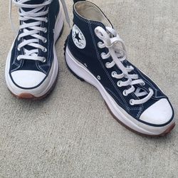 CONVERSE Run Star Hike Platform Canvas High Tops, Women's 8.5 (Men's 7)