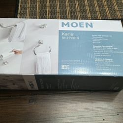 MOEN Bathroom Set