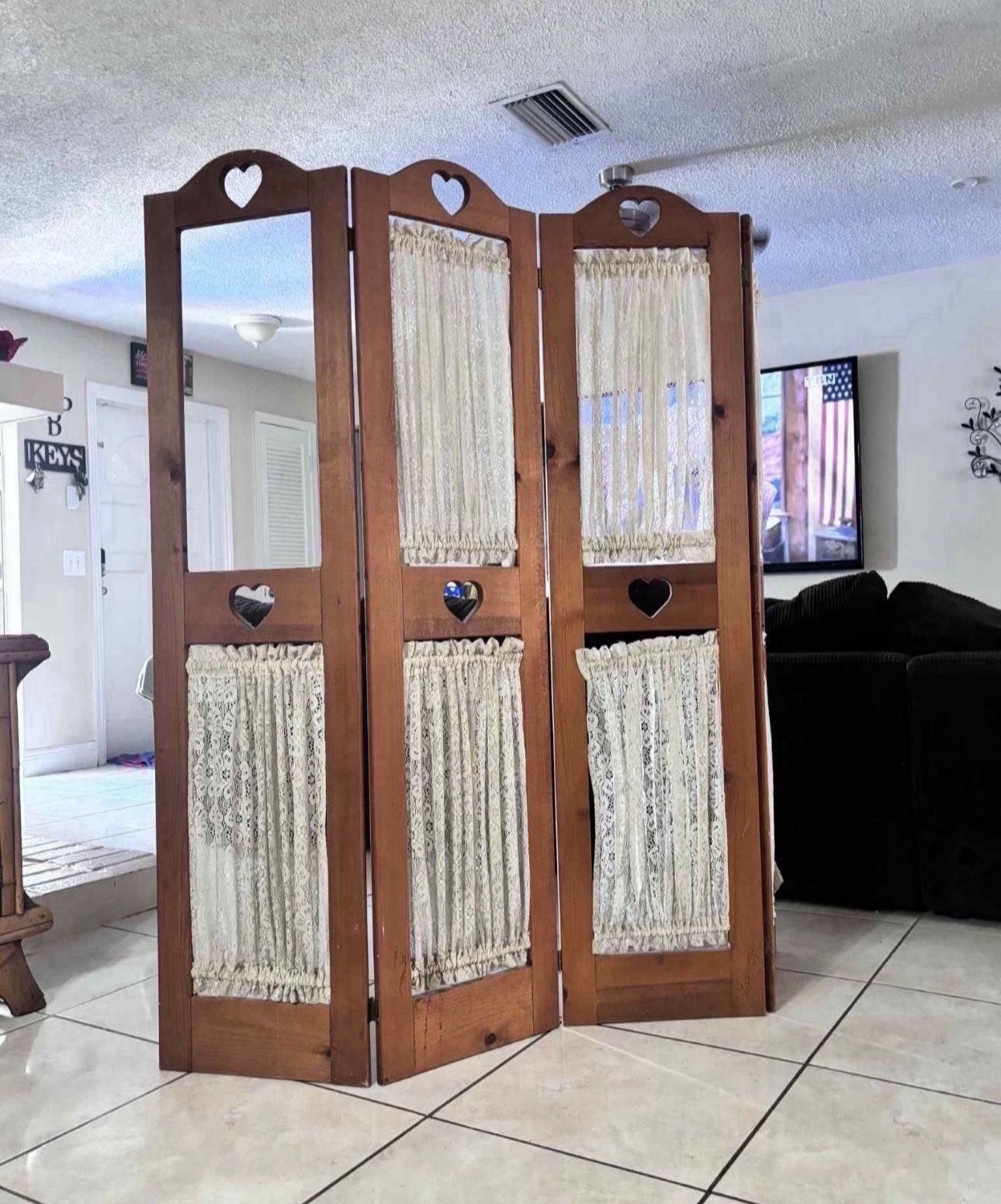 Antique Room Divider 61”L 62”H