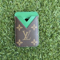 LV Monogram card holder 