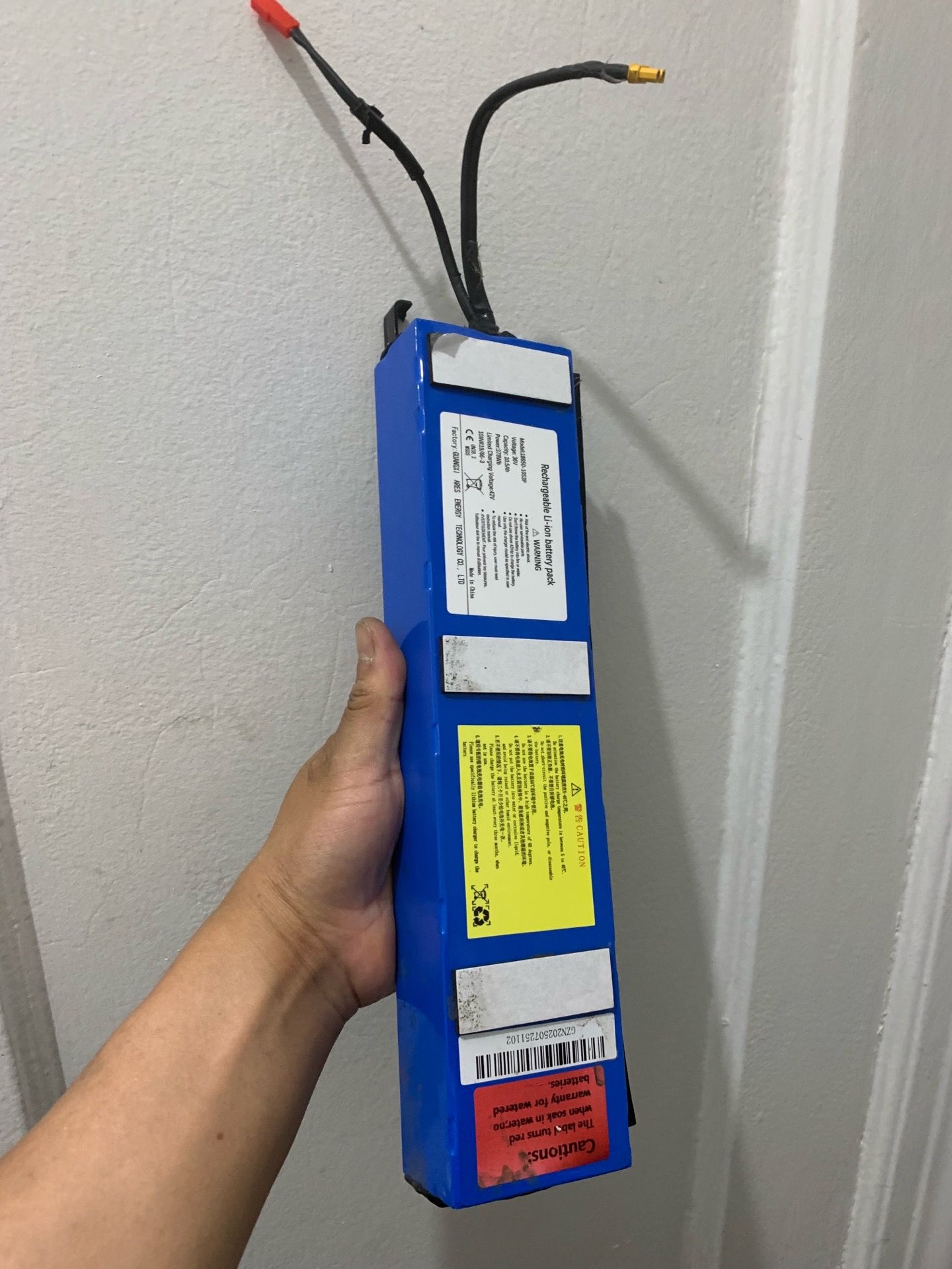 Scooter battery water damage still on price 10$