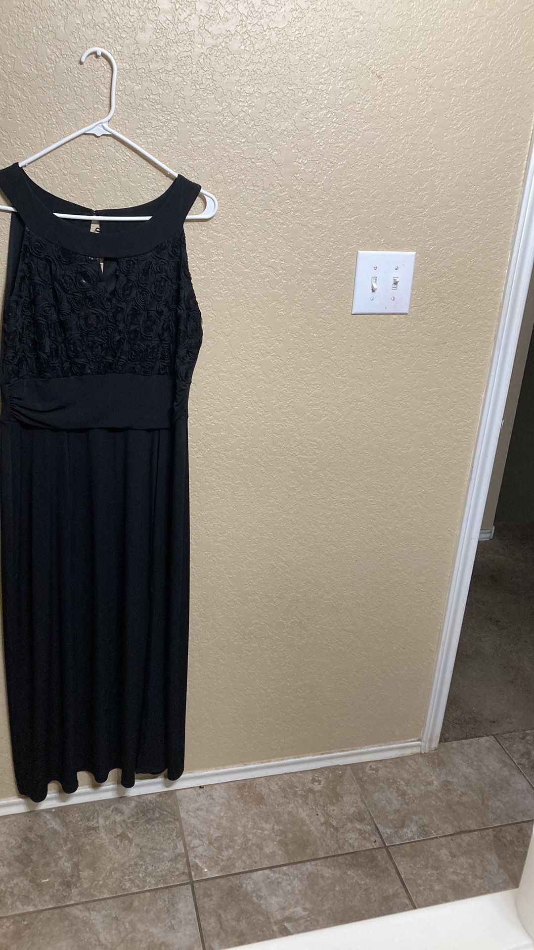 Rose Black Long Dress