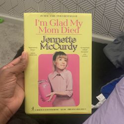 Jennette McCurdy I’m Glad My Mom Died Book