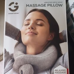 Brand New Smartgear Vibrating Neck Wrap Massage Pillow