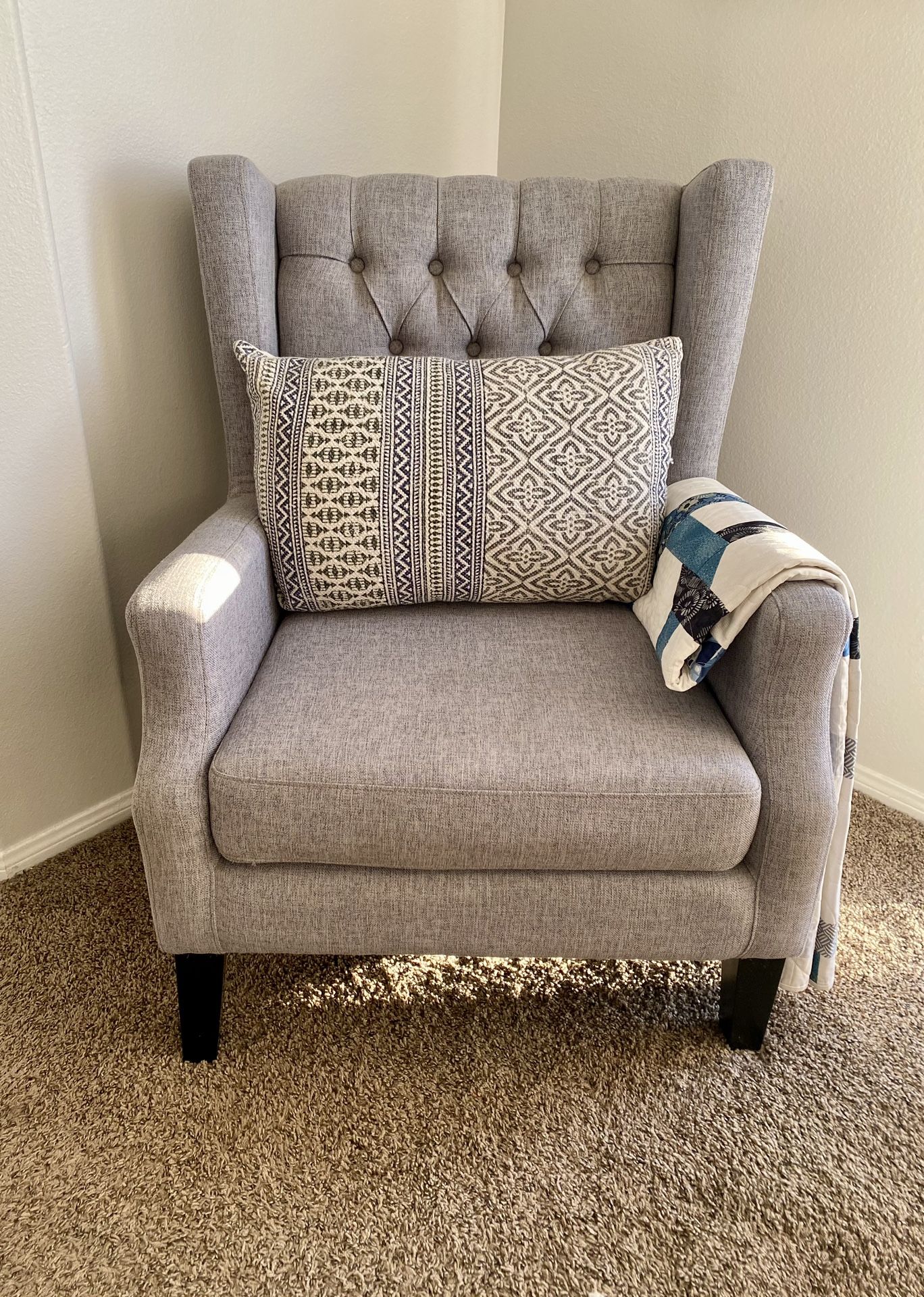 Living Spaces Arm Chair