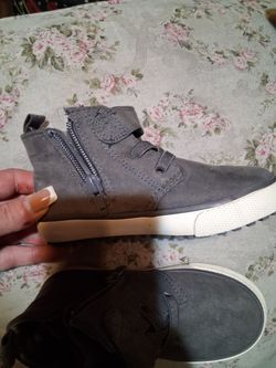 Cat & Jack boy shoes