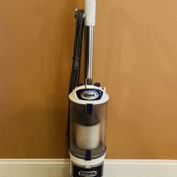 Shark Rotator Lift Away Vacuum Cleaner