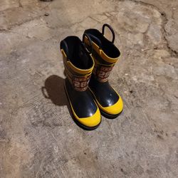 Rain Boots Sz 8