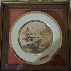 Limited Edition Chokin Art gold plated collector plate by Yoshinobu Hara in glass covered wood case.
 Size: 16 1/2 x 16 1/2
Price negotiable.