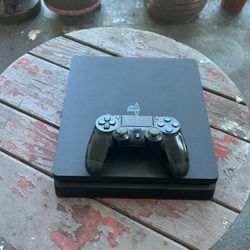 Sony PS4 Slim 1TB, Firmware 7.51 Price Is Firm/Read Description