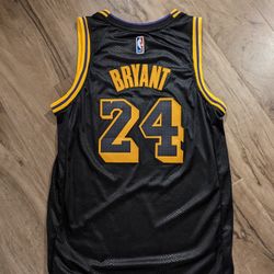 Kobe Bryant Black Mamba Lakers Jersey