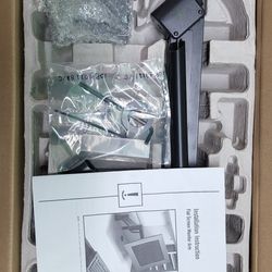 Desktop monitor arm 