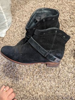 Ugg genuine leather suede black low cut boots