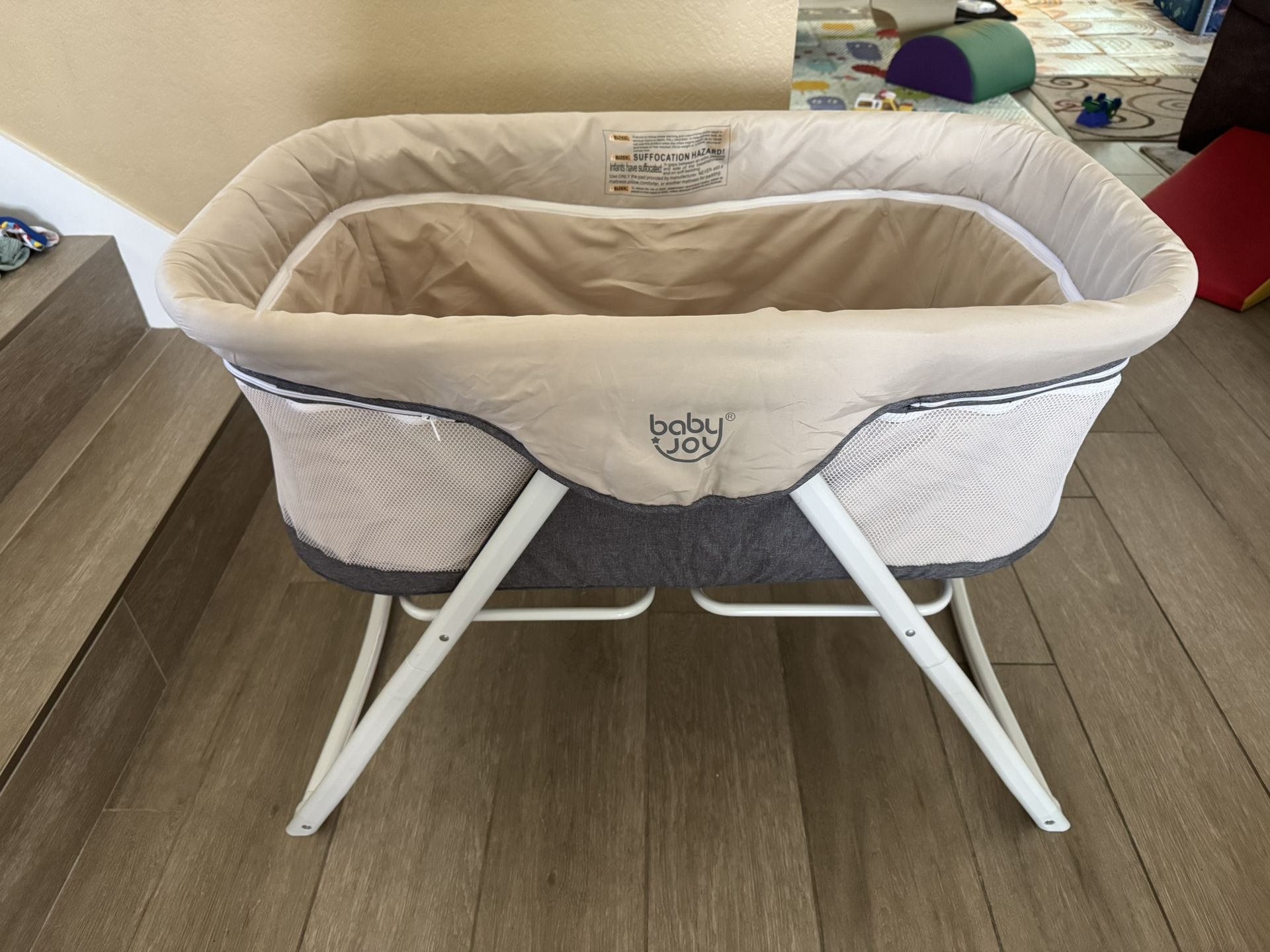 Baby Joy Bassinet