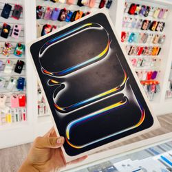 iPad Pro m5 256gb WiFi cellular 11inch