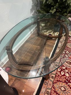Big Glass Coffee Table like New