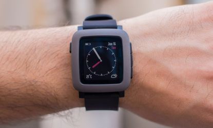 Peble time Excellent smartwatch 7 days battery
