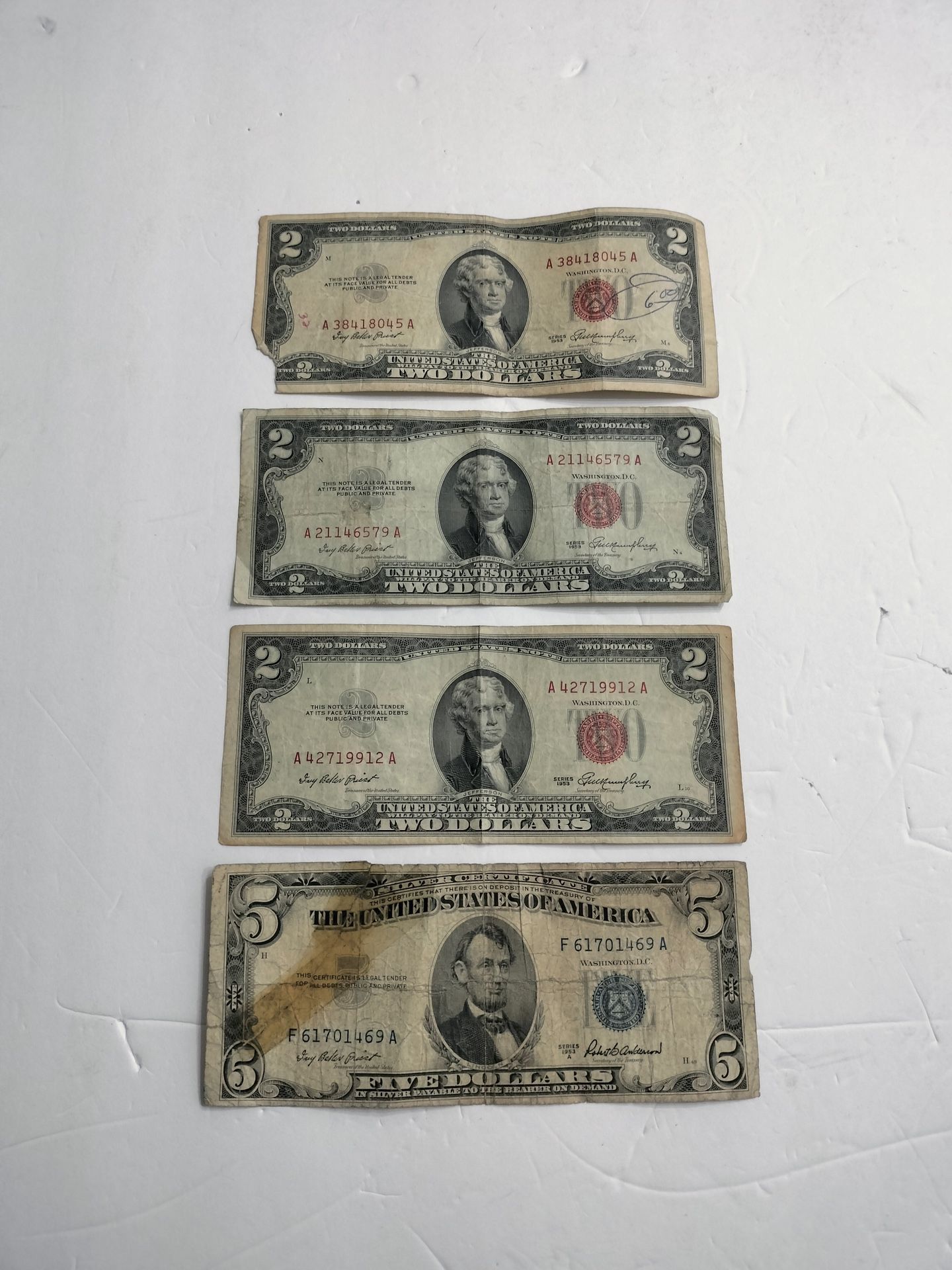 Old Silver Certificates / Old U.S Money Bills - Notes