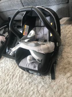 BABY CAR SEAT 💺 + BABY JUMPER!