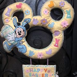 Disney Mickey Easter Wreath vintage 