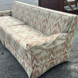 🛋️ 3-seater sofa in good condition