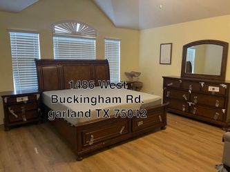 Furniture bedroom set and mattress