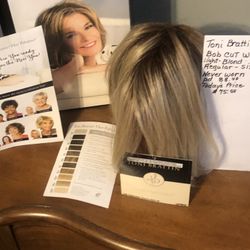 Toni Brattin Full Wig/Brand New