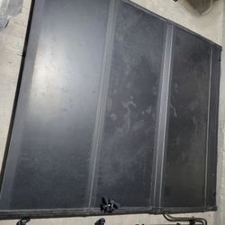 Realtruck Tonneau Cover For Ram 2500