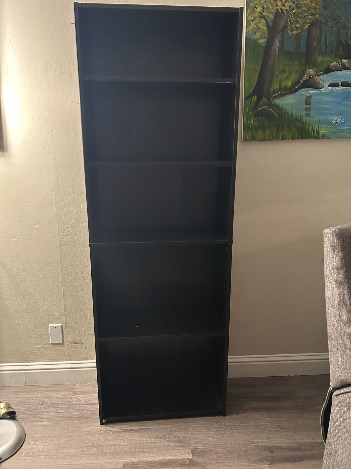 Bookshelve