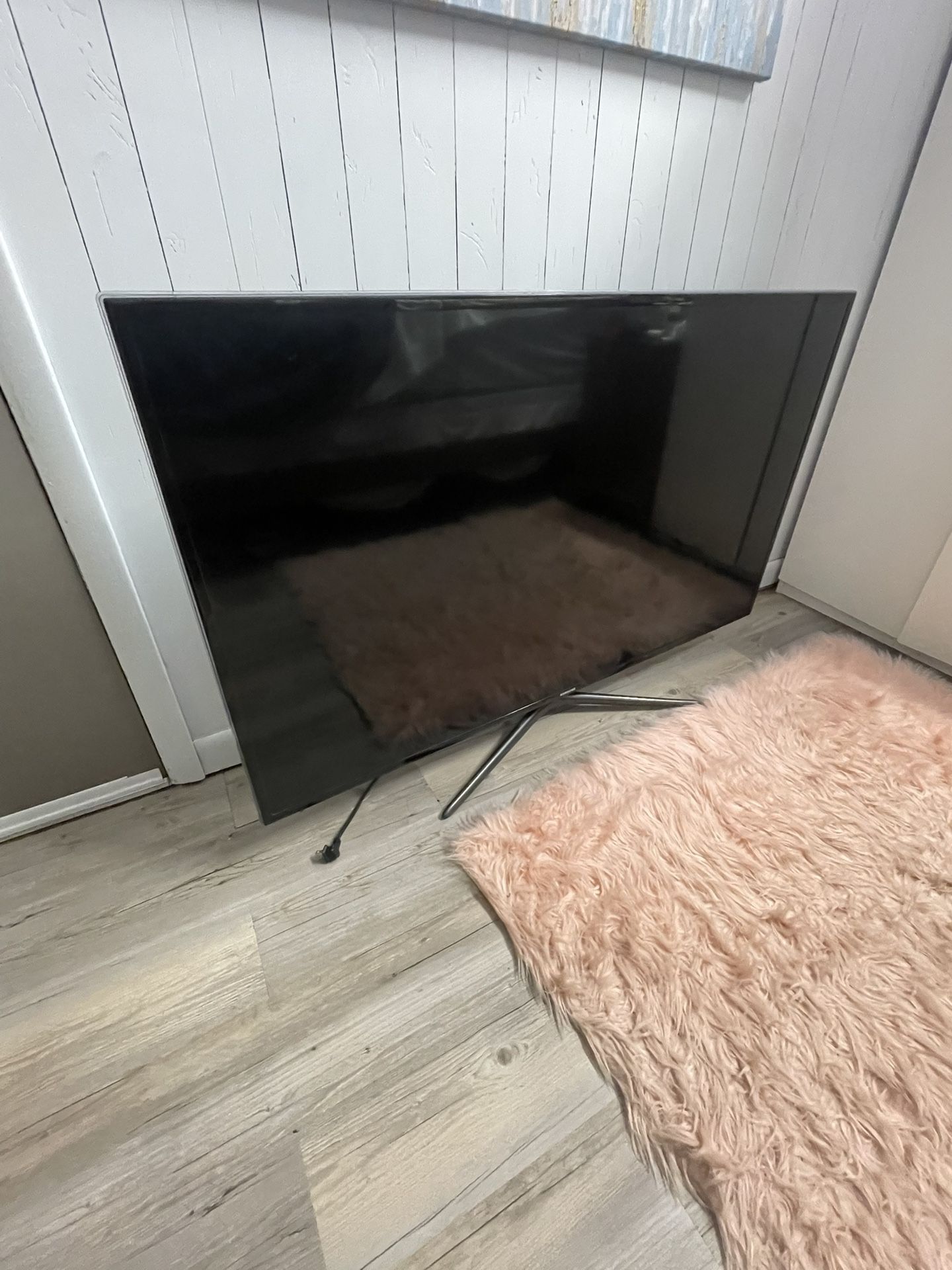 55” Samsung Smart Tv