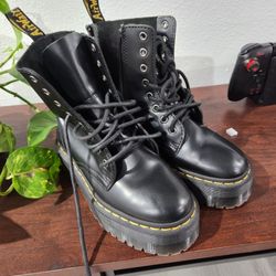 Dr. Martens Jadon Boots – Size 5 (W) – $160 OBO