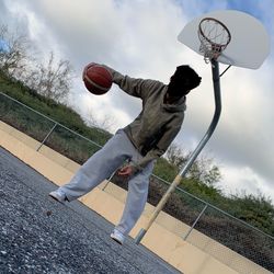 BRAND NEW Ultra Game Golden State Warriors NBA Hoodie Size L