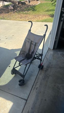 Umbrella stroller
