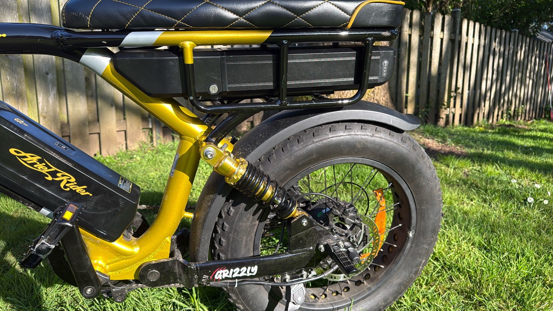 Ariel Rider GRIZZLY Electric Bike Black And Gold