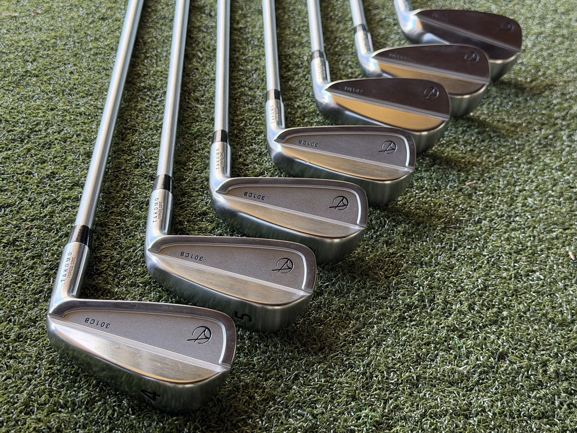 Takomo 301 MB/CB Combo Iron Set KBS C Taper 130 X Shafts