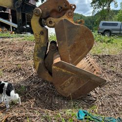 Cat 312 excavator