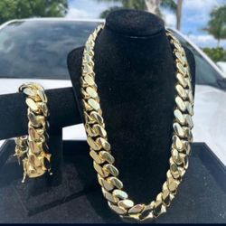 20mm | 22mm Miami Cuban Link 18 & 14k Gold Plated Chain & Bracelet Necklace 
